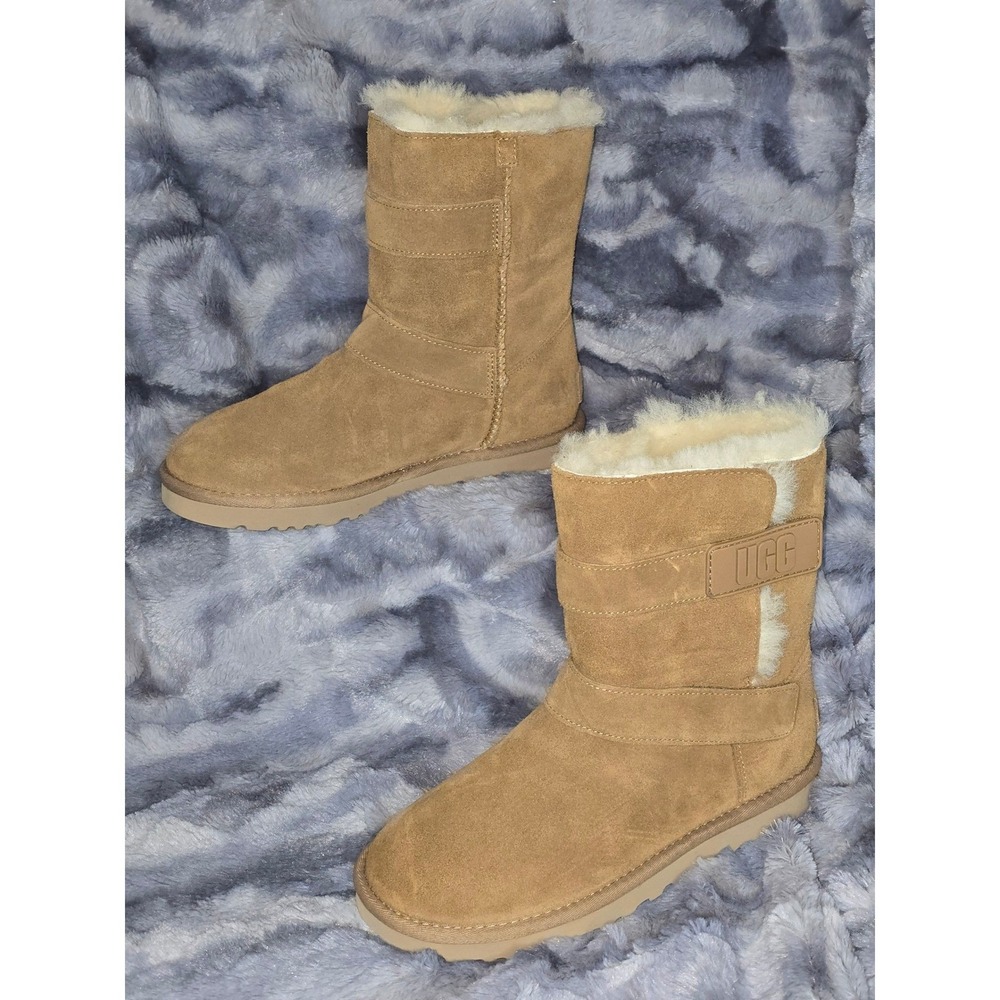 NEW UGG Bailey Graphic Logo Strap Chestnut Suede Mid Boots Size 7 EU 38